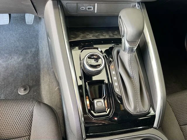 2026 GMC Canyon Elevation - Photo 12