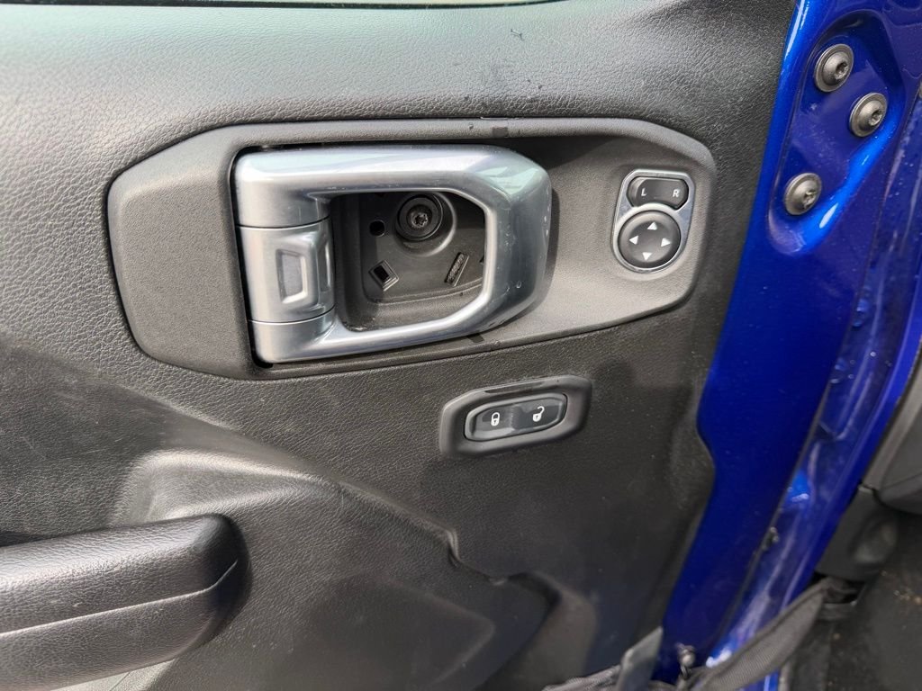 Used 2020 Blue Jeep Unlimited Sport S image 19