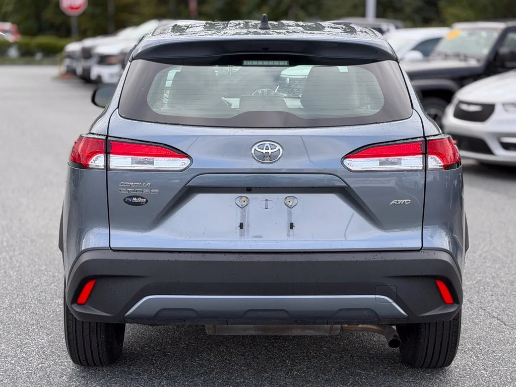 Used 2024  Toyota L image 4