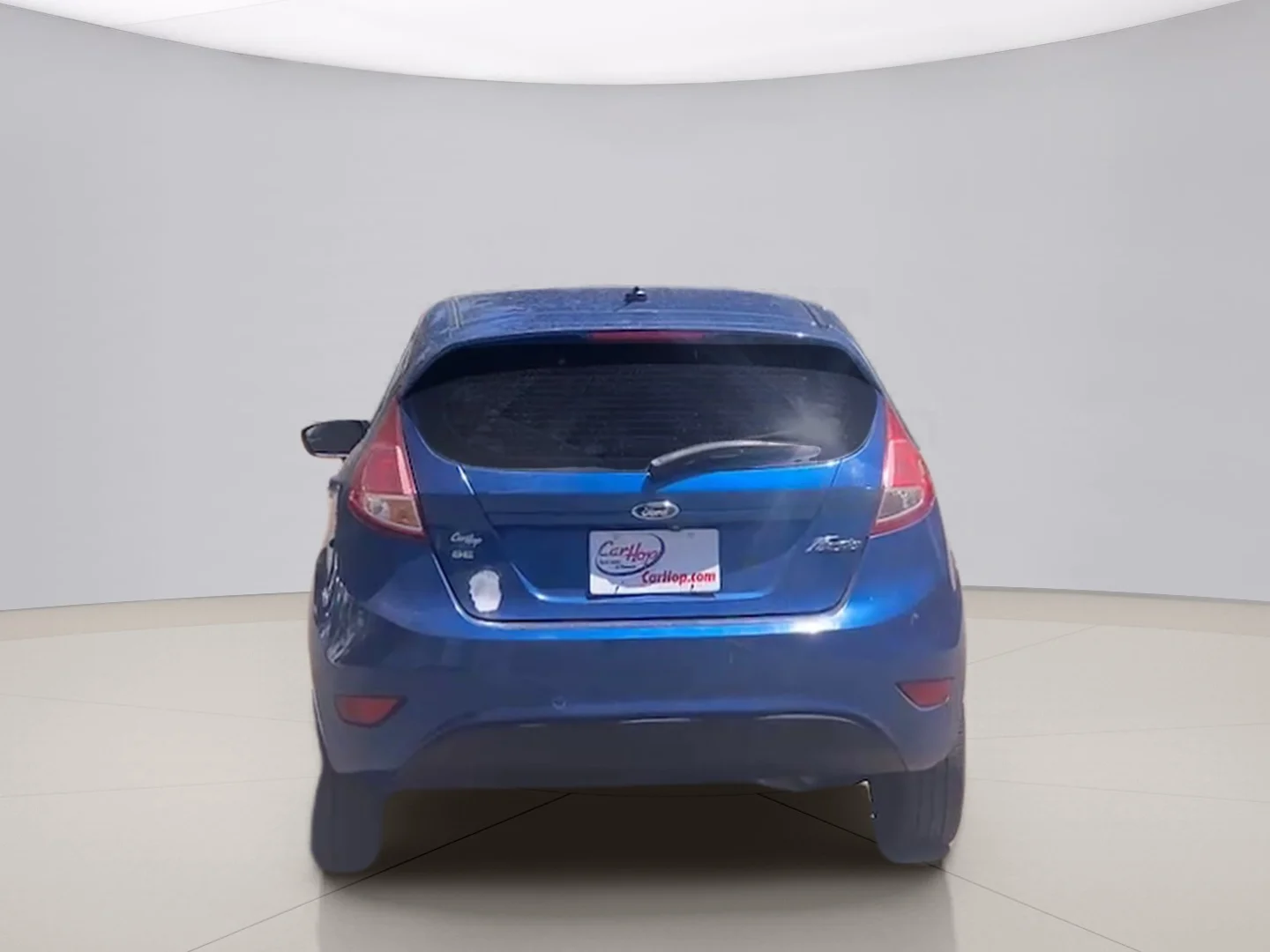 Used 2018 Blue Ford SE image 4
