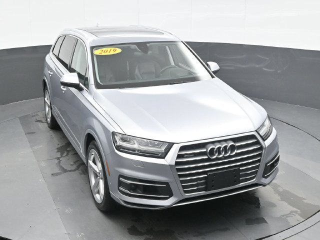 Used 2019 Silver Audi 55 Prestige image 14