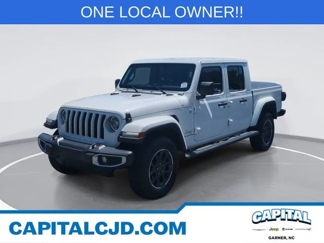 Used 2021 White Jeep Overland image 1