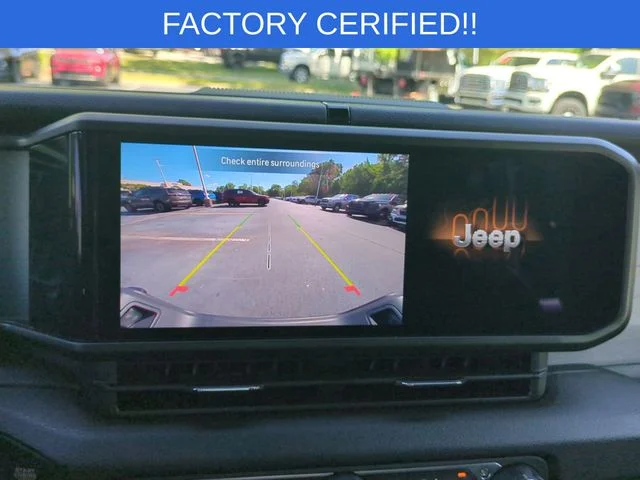 Used 2025 Gray Jeep Nighthawk image 22