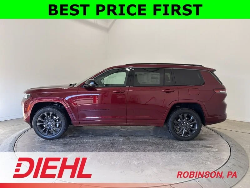 New 2026 Velvet Red Pearl-Coat Exterior Paint Jeep Limited image 4