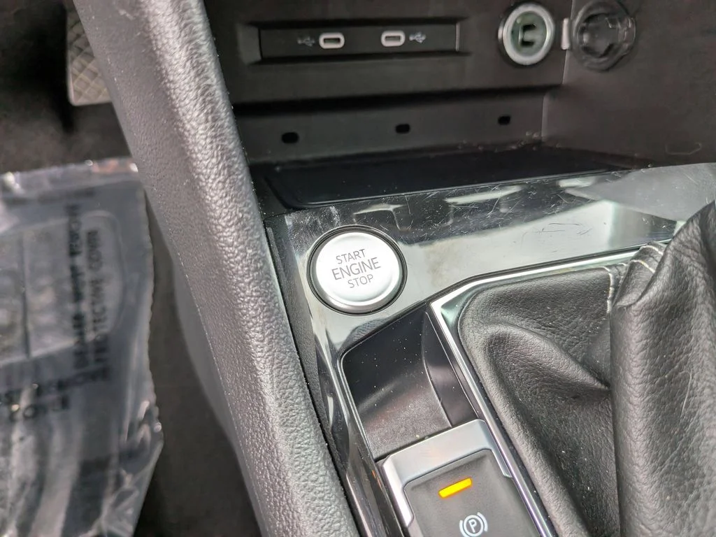 Certified Used 2023 Gray Volkswagen 1.5T SE image 25
