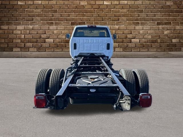 2024 Chevrolet Silverado 5500HD Work Truck photo 4