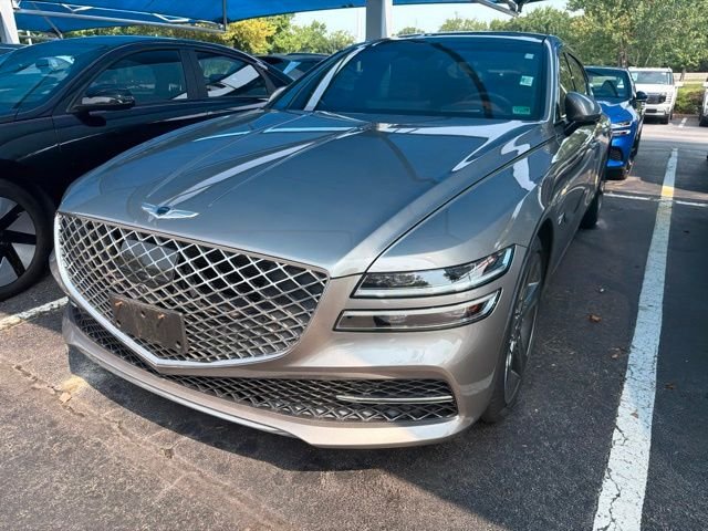 Used 2021 Bronze Genesis 3.5T image 4