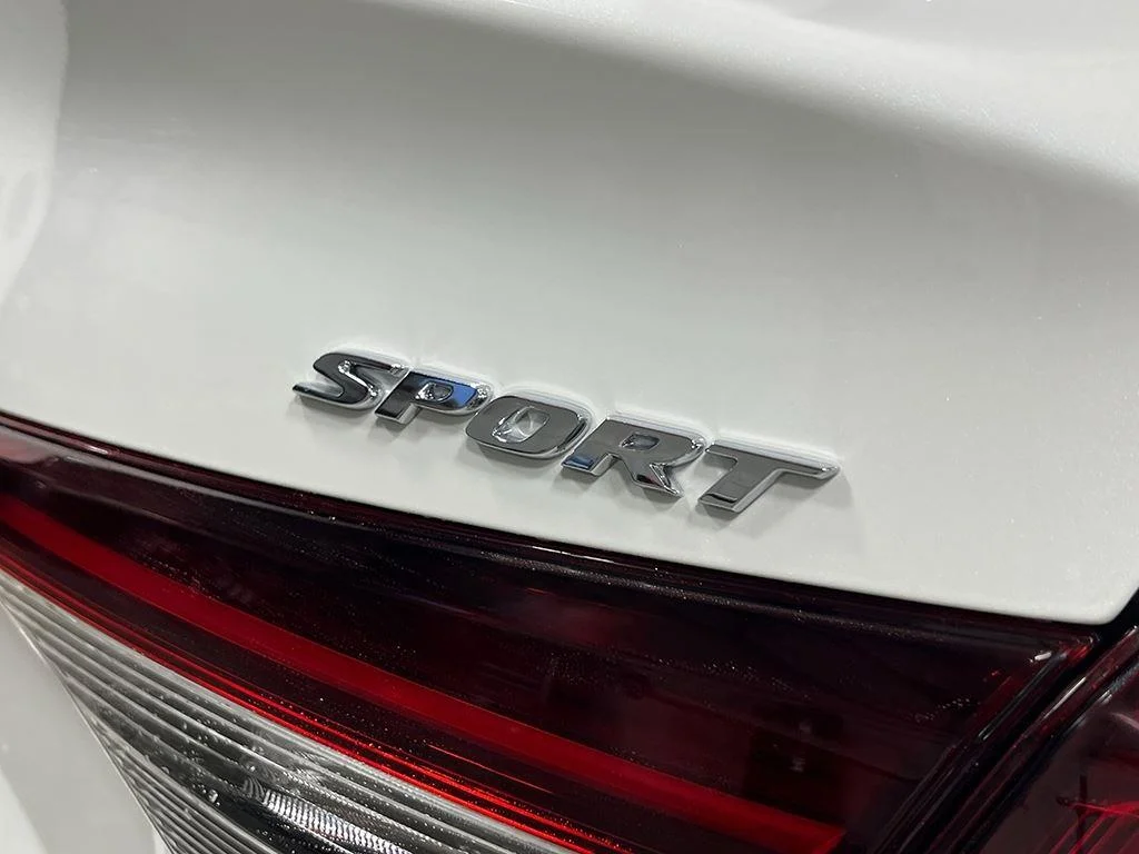 New 2026 Platinum White Pearl Honda Sport image 5