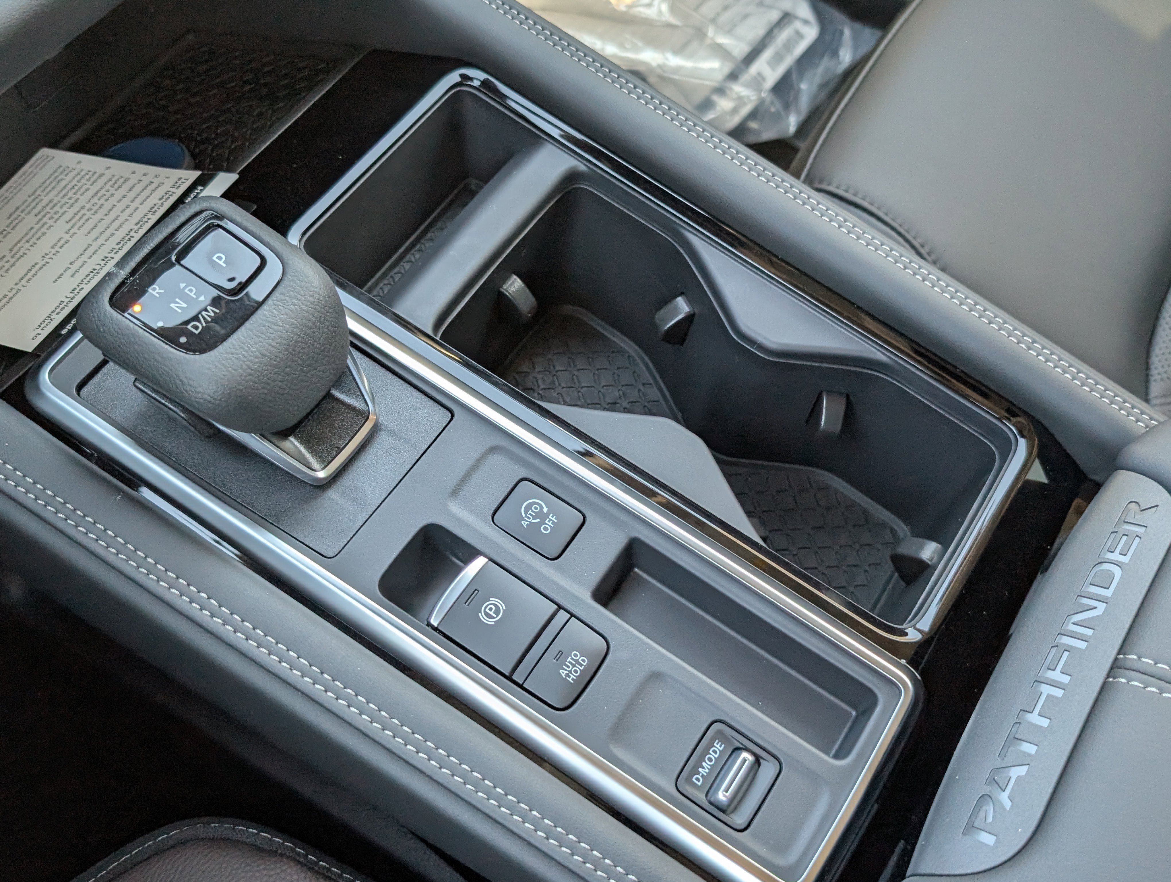 New 2026 Everest White Pearl Tricoat Nissan Platinum image 17