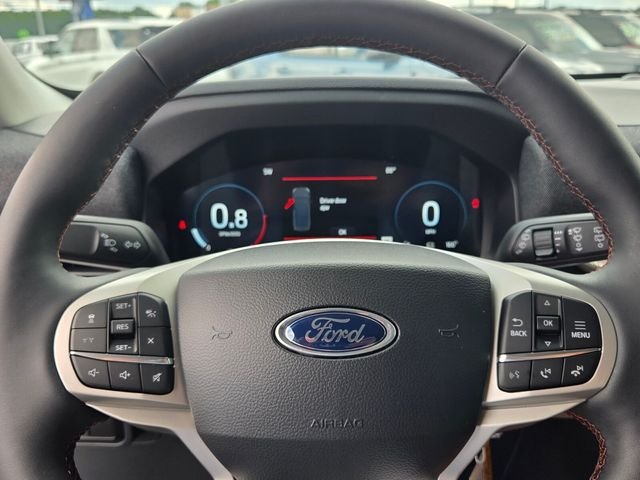 New 2026 Star White Metallic Tri-Coat Ford Active image 23