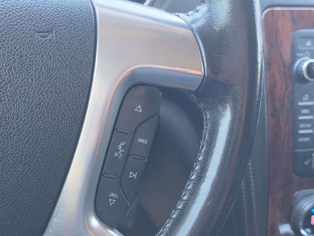 Used 2014 Gray Chevrolet 2LT image 34