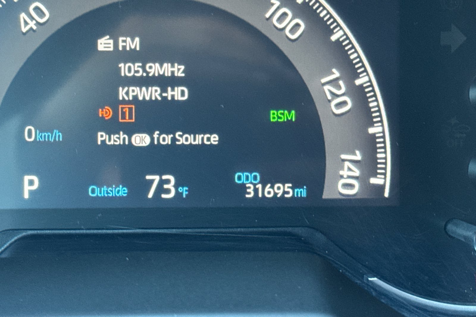 Used 2025 Gray Toyota XLE Premium image 30