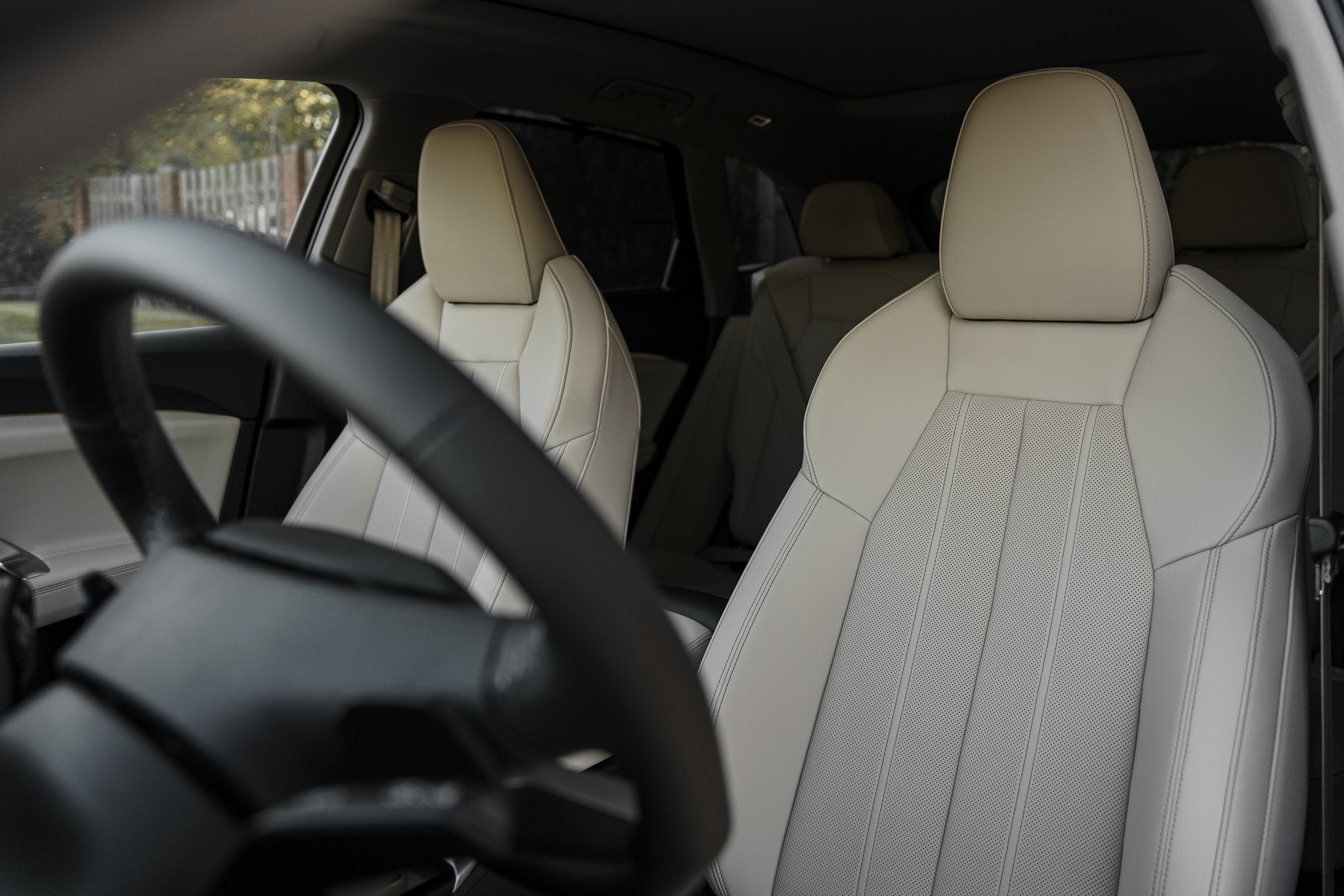 New 2026 DISTRICT GREEN Audi Premium Plus image 18