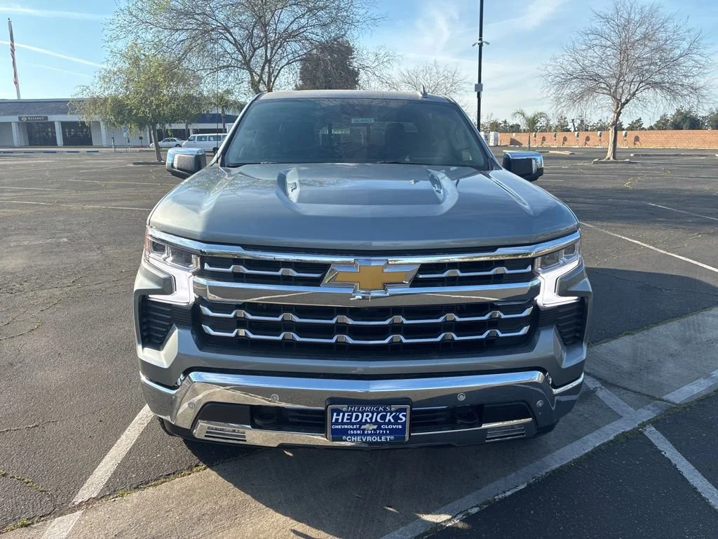 2026 Chevrolet Silverado 1500 LTZ - Photo 8