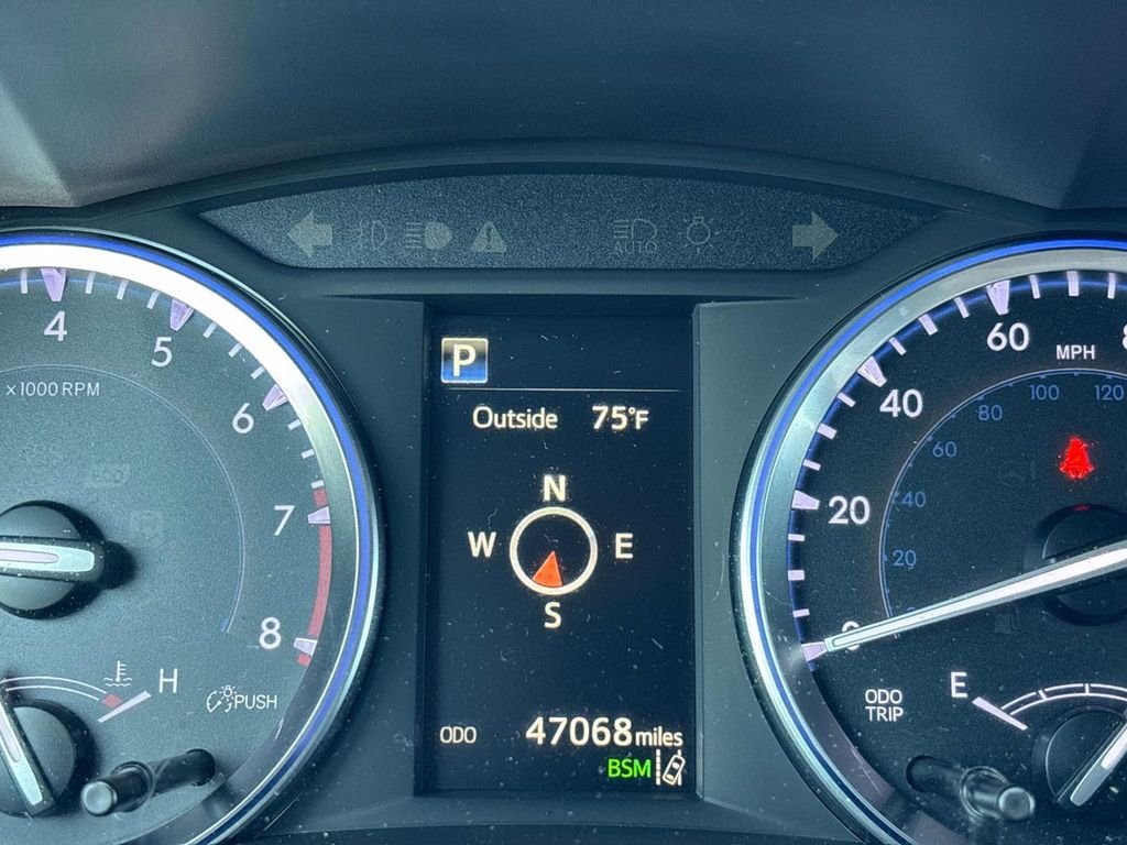 Used 2019 Silver Toyota Limited image 23
