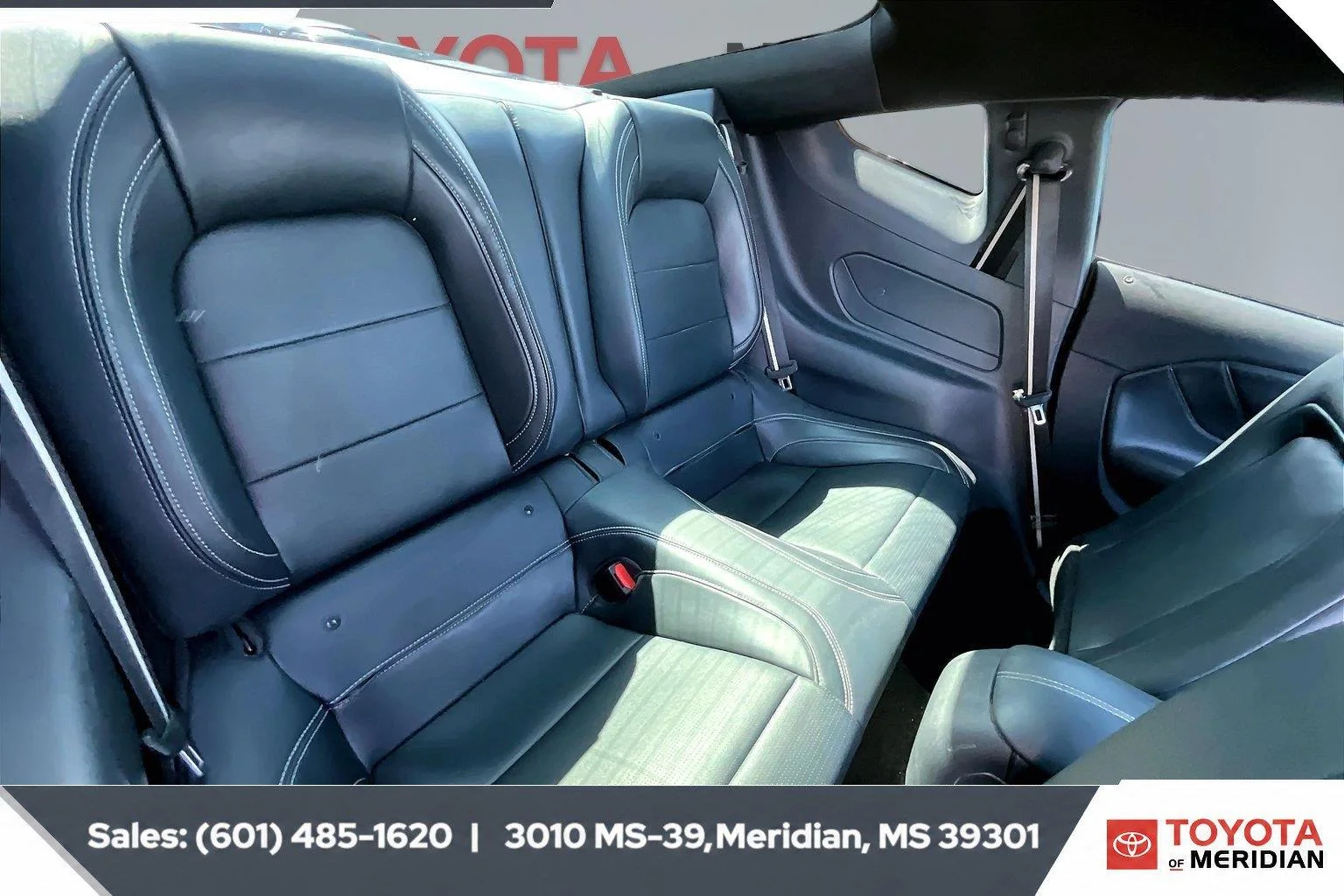 Used 2024 Atlas Blue Ford GT Premium image 20