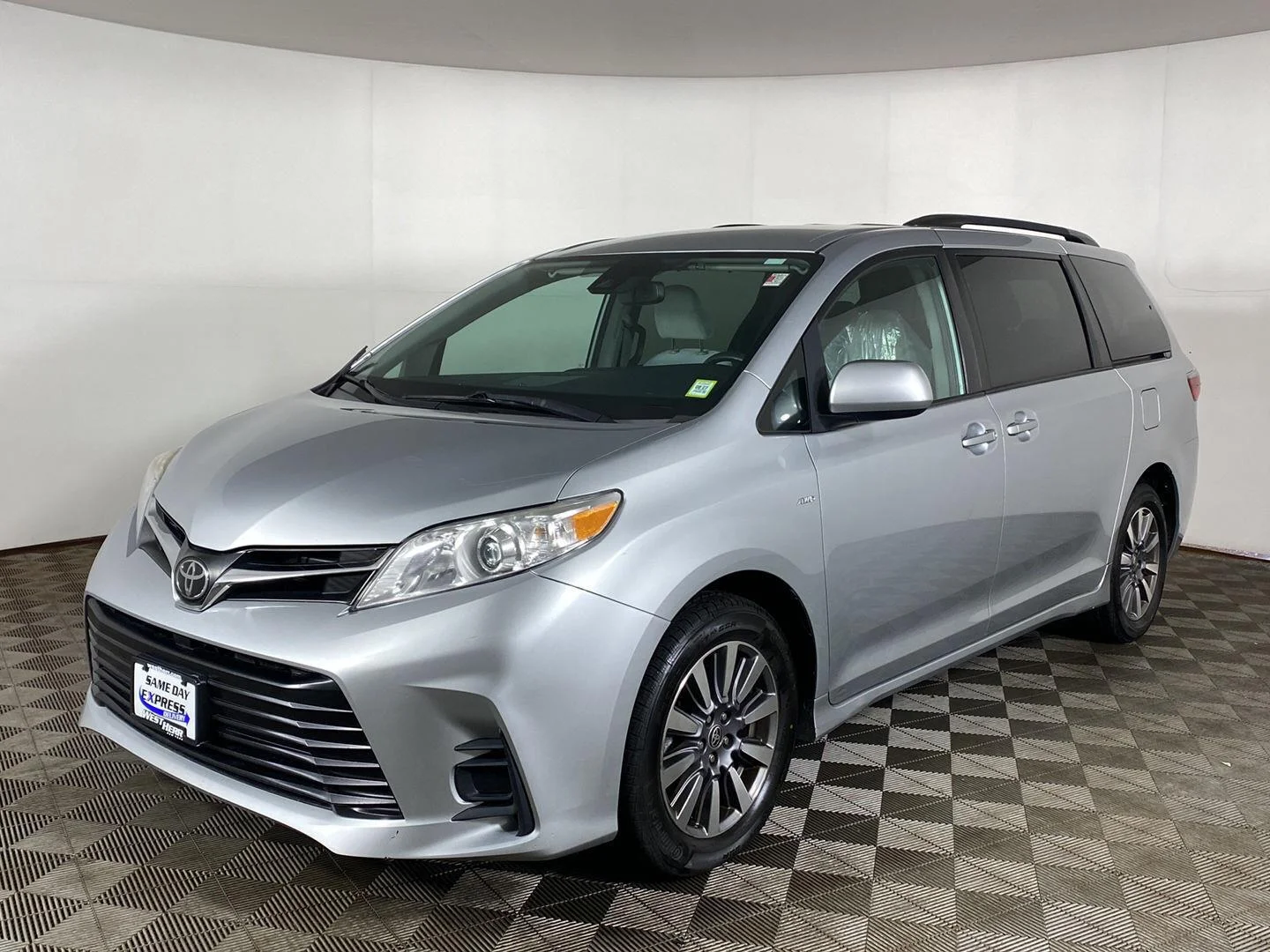 Used 2020 Celestial Silver Metallic Toyota LE image 2