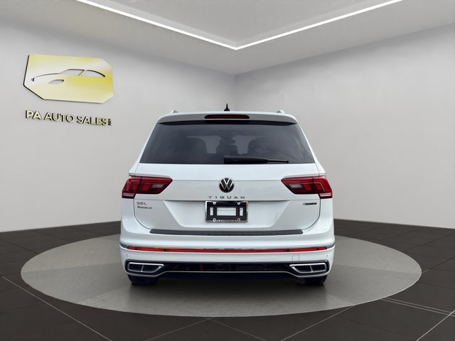 Used 2022 White Volkswagen SEL R-Line image 6