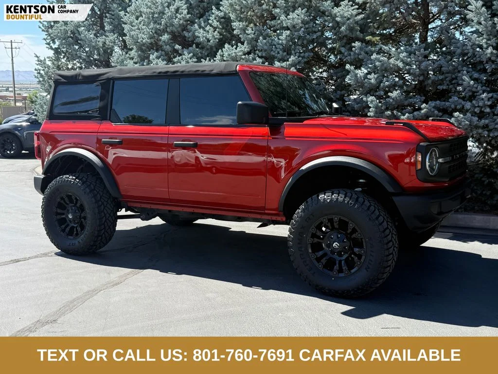 Used 2022 Red Ford Base image 11