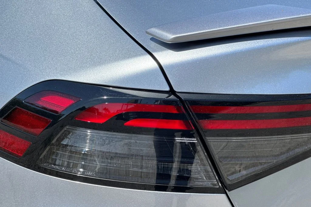 New 2026 Solar Silver Metallic Honda LX image 31