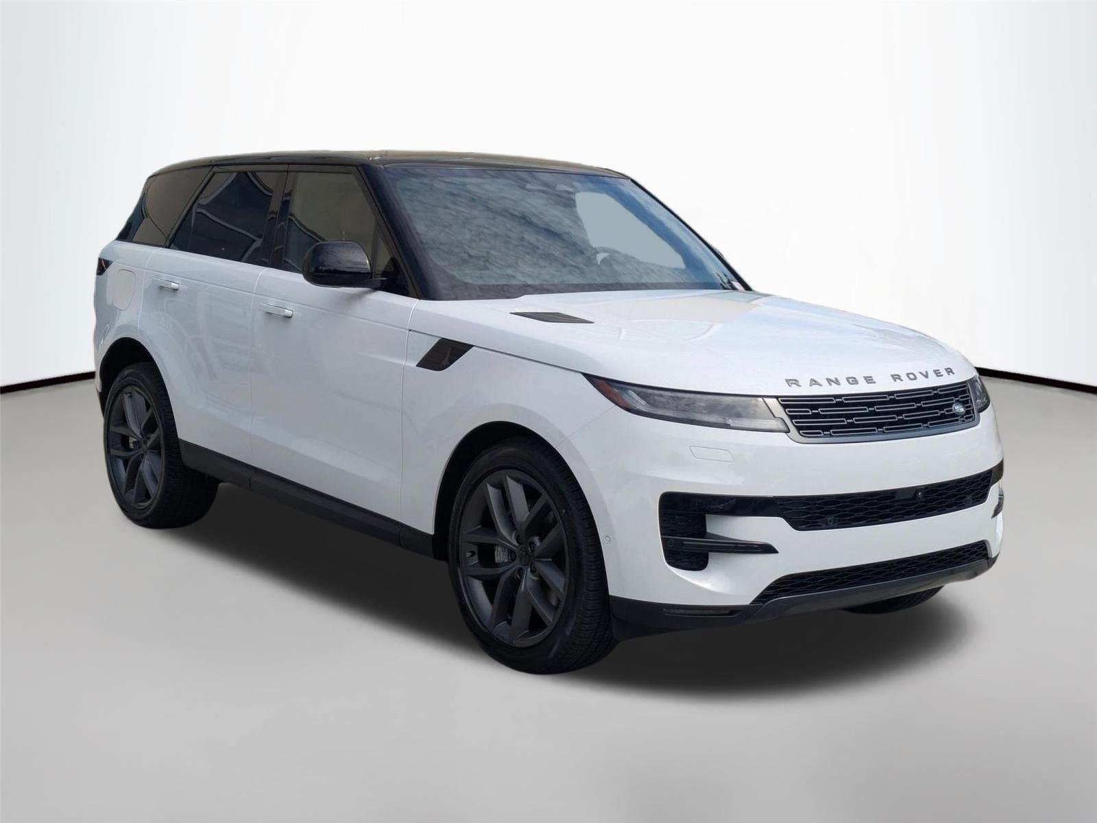 New 2026 Fuji White Land Rover SE image 3