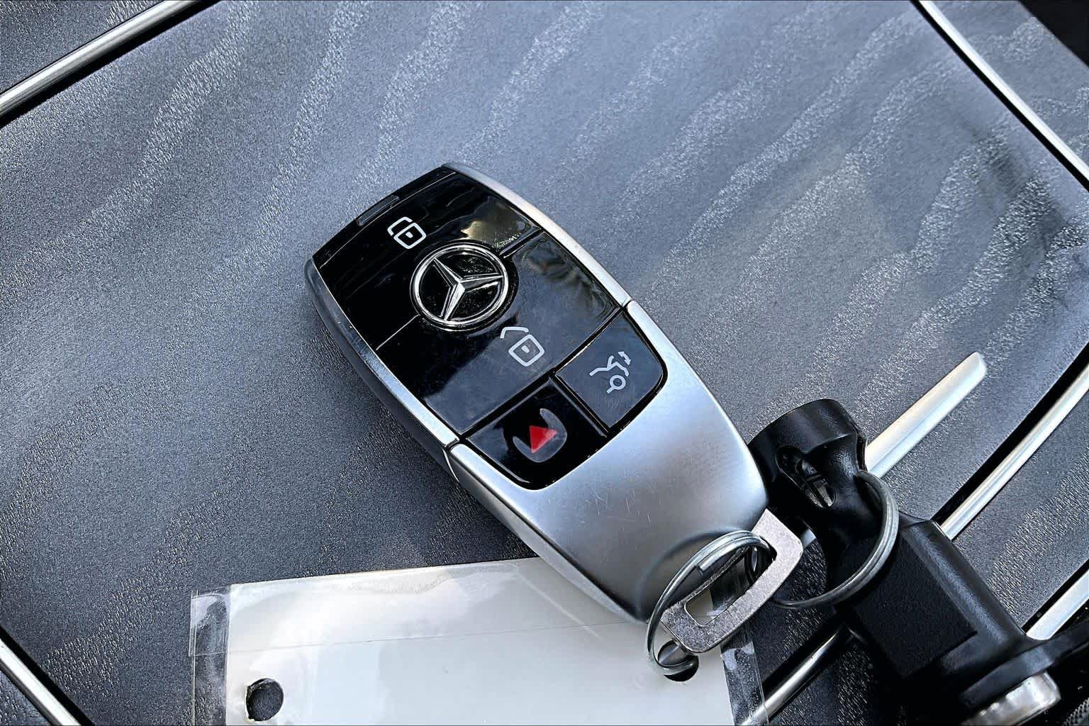 Used 2023 Selenite Grey Metallic Mercedes-Benz E 450 image 13