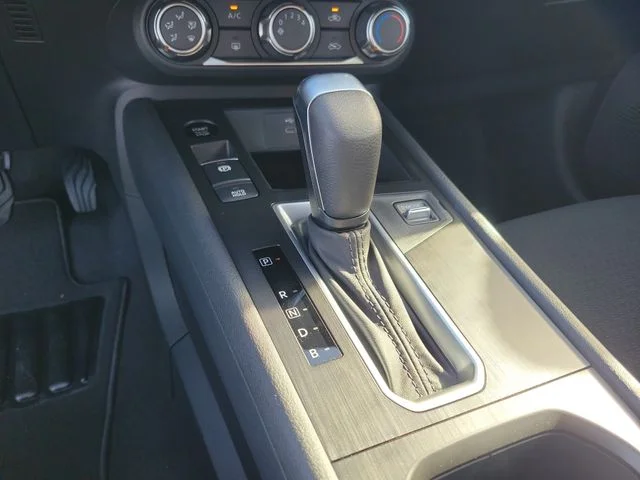 New 2026 Brown Nissan S image 31