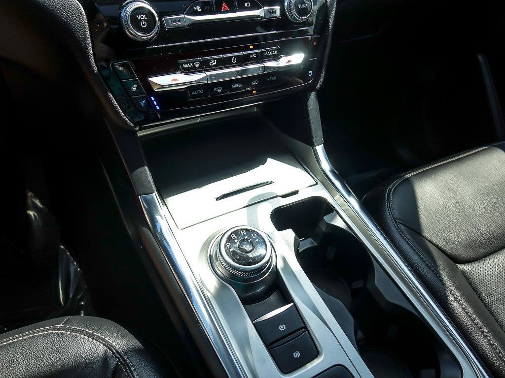 Used 2023 Silver Metallic Ford Limited image 20