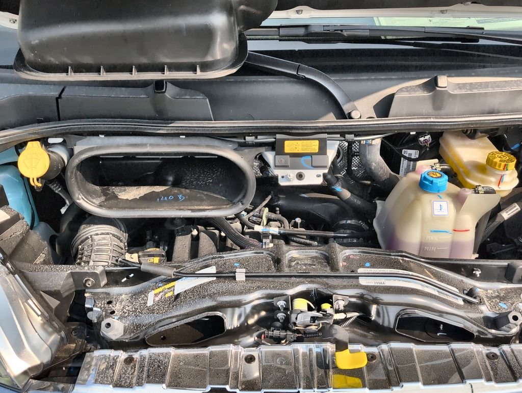 New 2025 Bright White Clearcoat RAM  image 26
