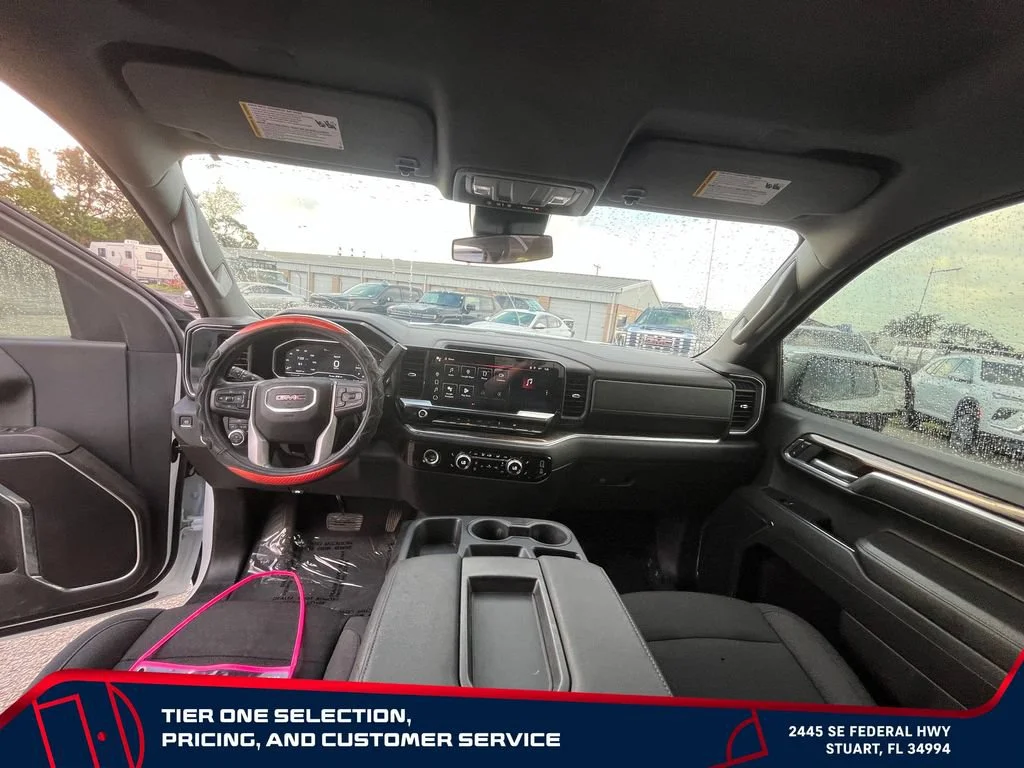 Used 2024 Summit White GMC Elevation image 26