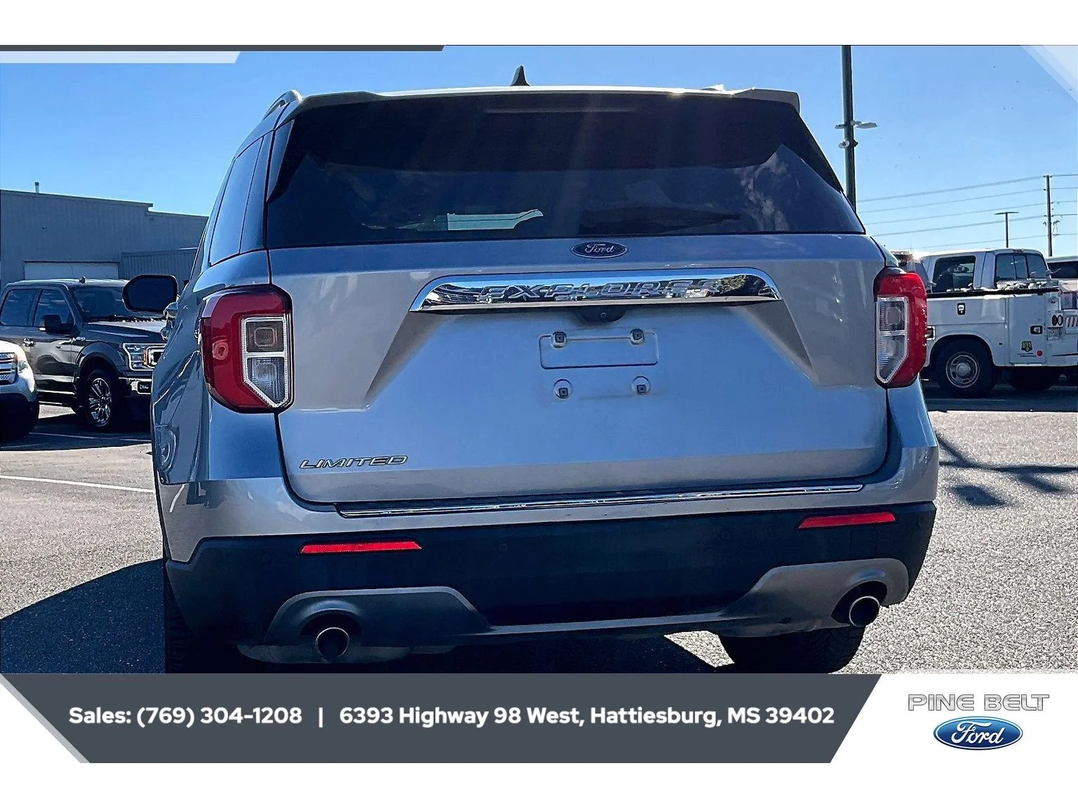 Used 2022 Iconic Silver Metallic Ford Limited image 4