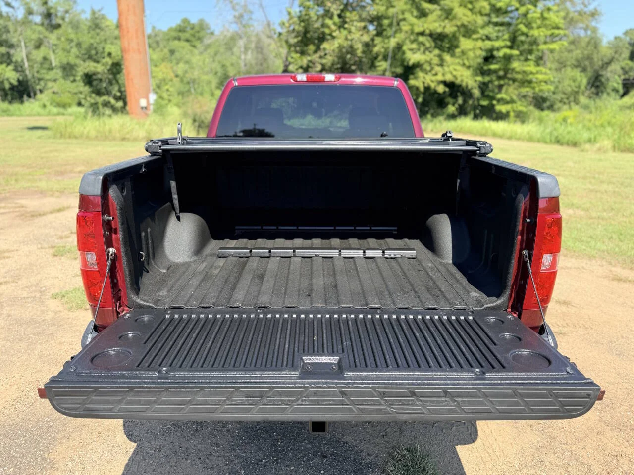 Used 2013 Red Chevrolet LT 4x2 4dr Extended Cab 8 ft. LB image 9