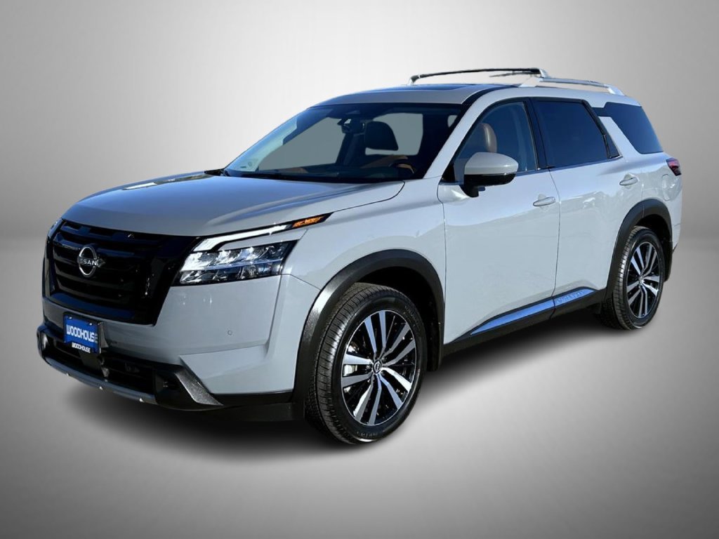 Used 2024 Gray Nissan Platinum image 1