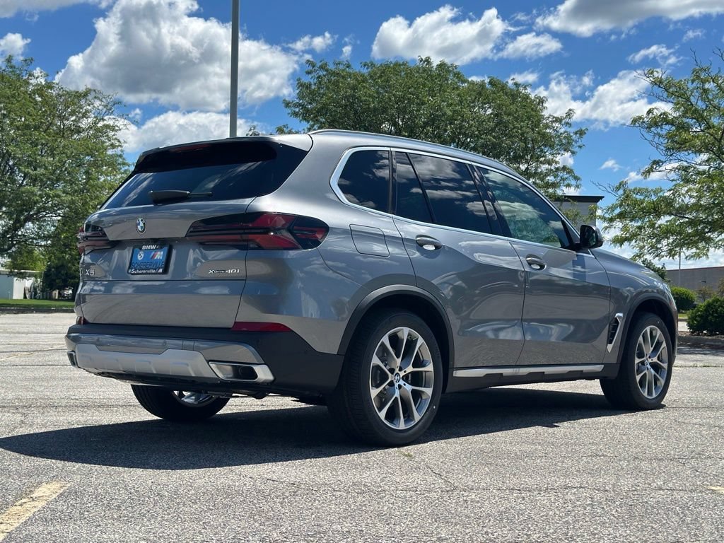 New 2026 Skyscraper Grey Metallic BMW xDrive40i image 7