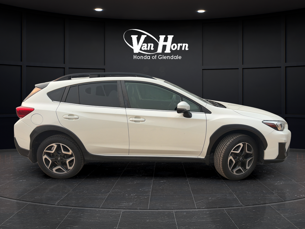 Used 2020 Crystal White Pearl Subaru Limited image 8