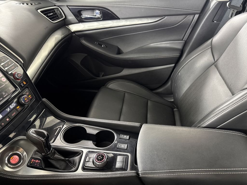 Used 2020 Silver Nissan 3.5 SV image 20