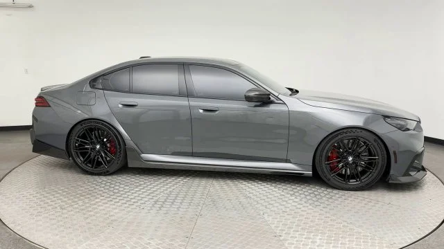 Used 2026  BMW Base image 9