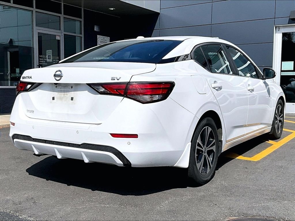 Used 2020 White Nissan SV image 4