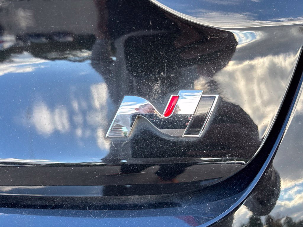 Used 2022 Ultra Black Hyundai  image 9