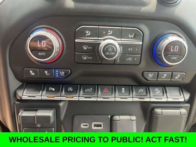 Used 2021 Black Chevrolet LTZ image 30