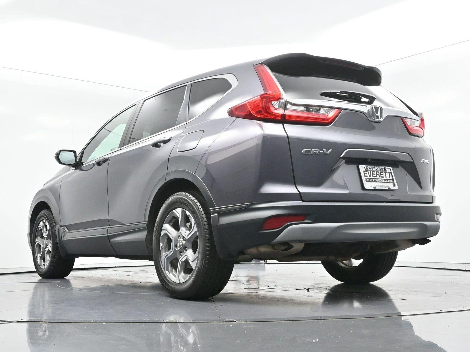 Used 2018 Modern Steel Metallic Honda EX-L image 42