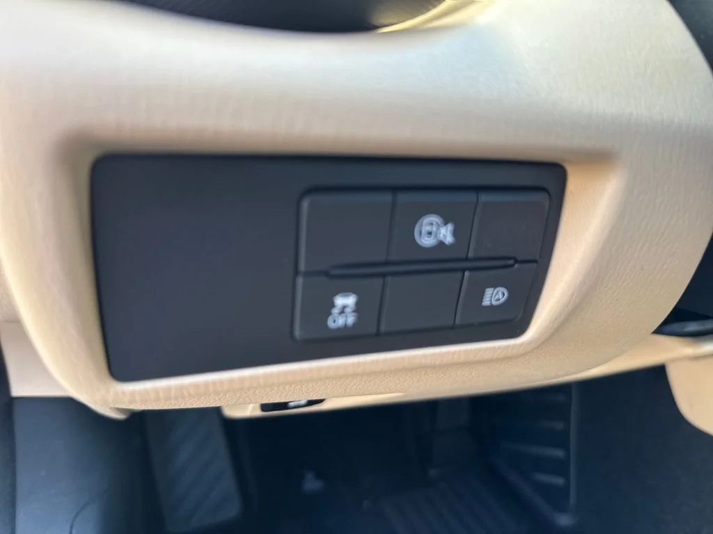 New 2026 Snowflake White Pearl Mazda Grand Touring image 13