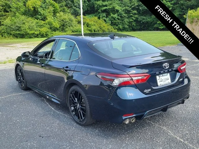 Used 2021 Blue Toyota XSE V6 image 5