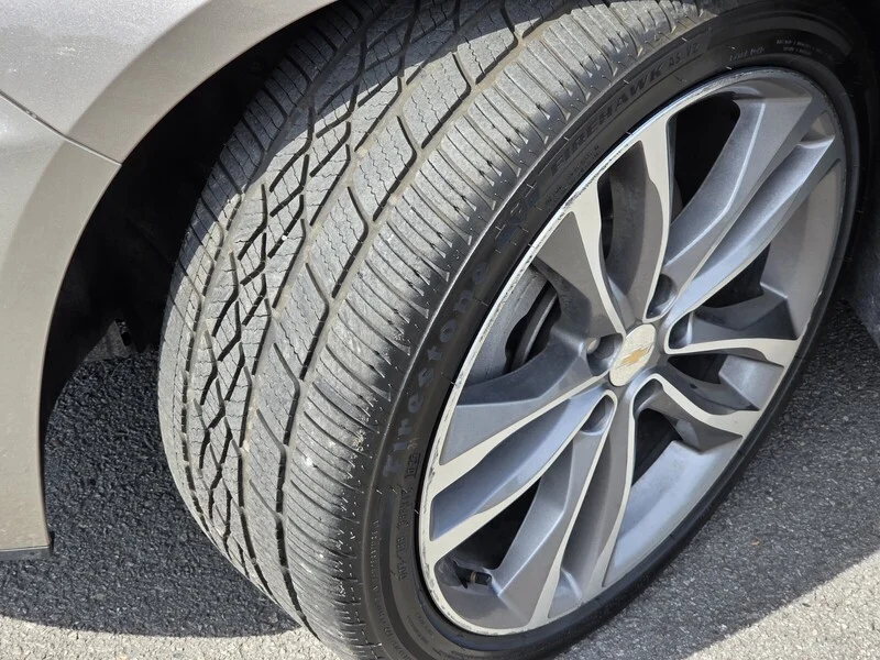 Used 2024 Mineral Gray Metallic CHEVROLET LT image 20