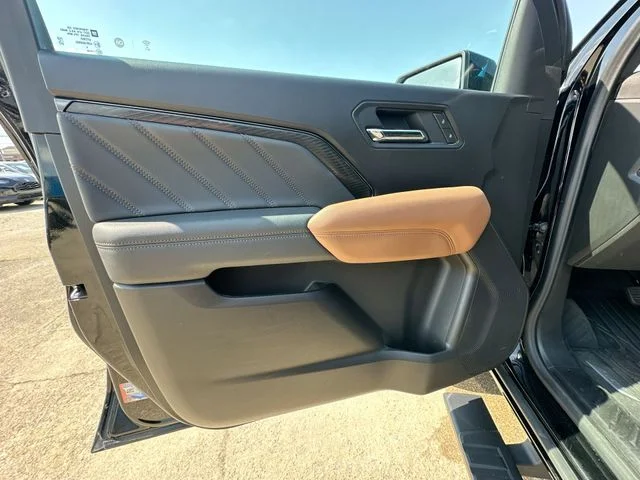 Used 2024 Black GMC AT4 image 24