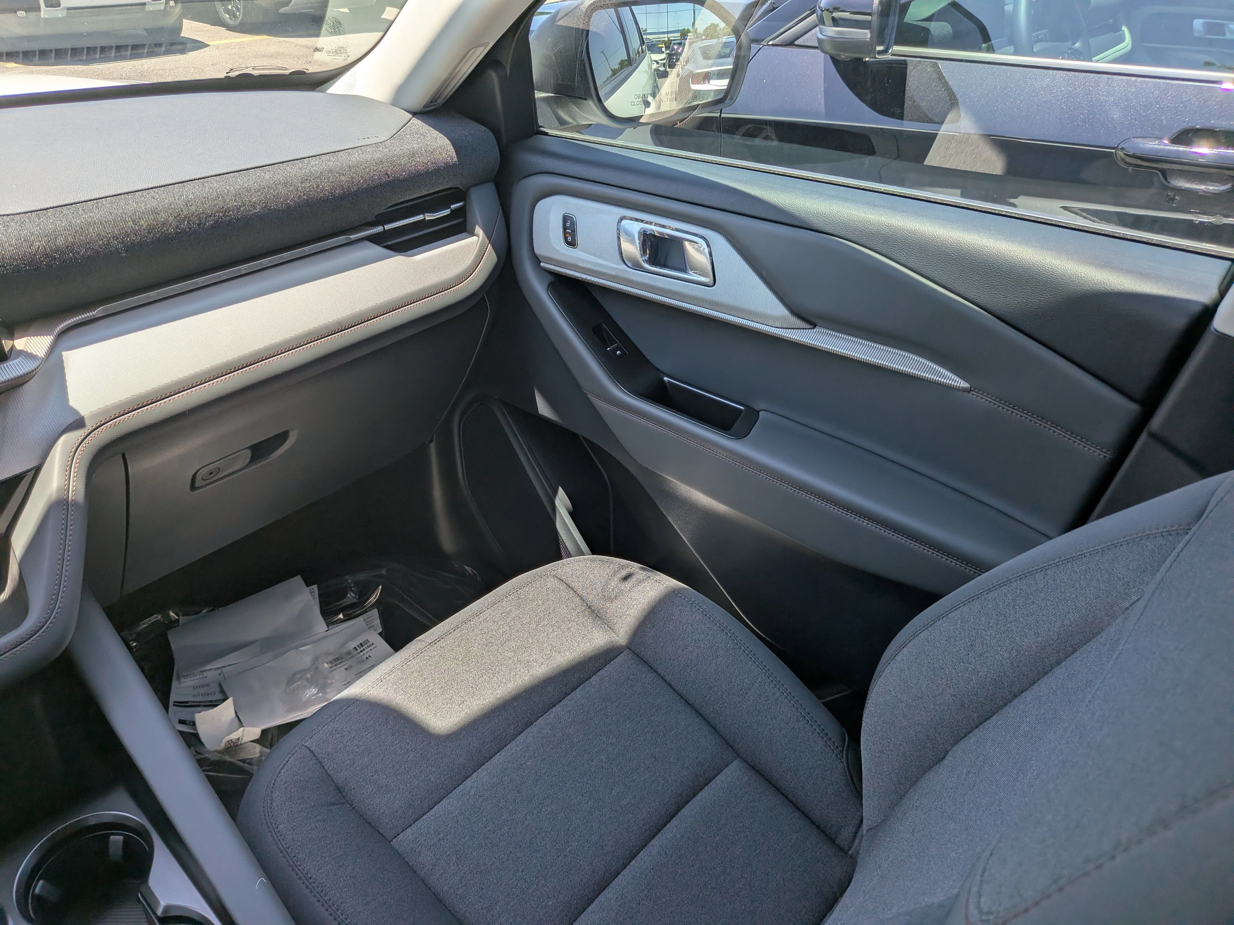 New 2026 Star White Metallic Tri-Coat Ford Active 100A image 18