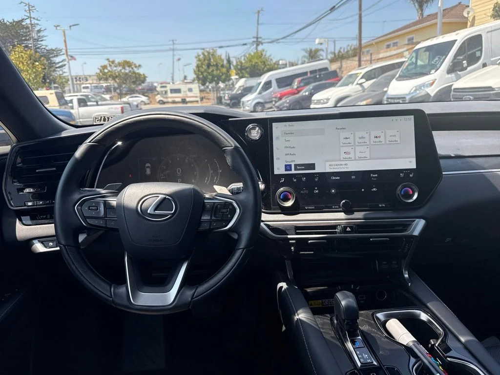 Used 2023 Silver Lexus 350 Premium Plus image 6