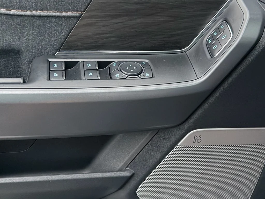 New 2026 Marsh Gray Ford Lariat® image 15