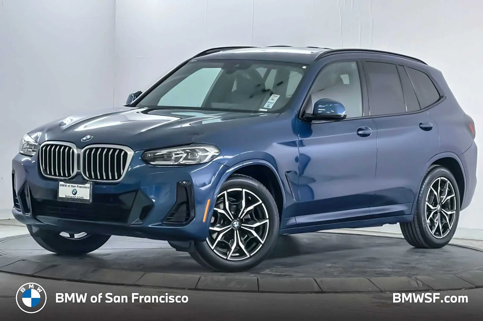 2023 BMW X3 xDrive30i's photo