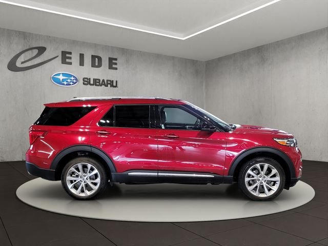 Used 2022 Red Metallic Ford Platinum image 15